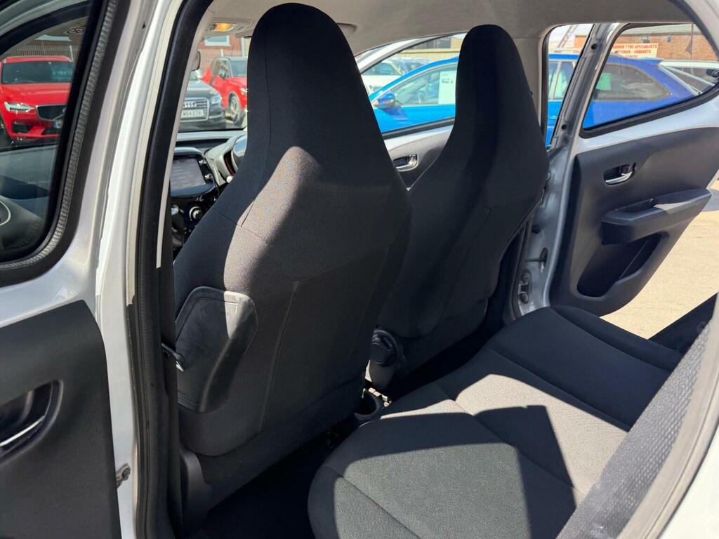 Peugeot 108 1.2 Vti Puretech 82Bhp Allure, With Towmaster Brown #17