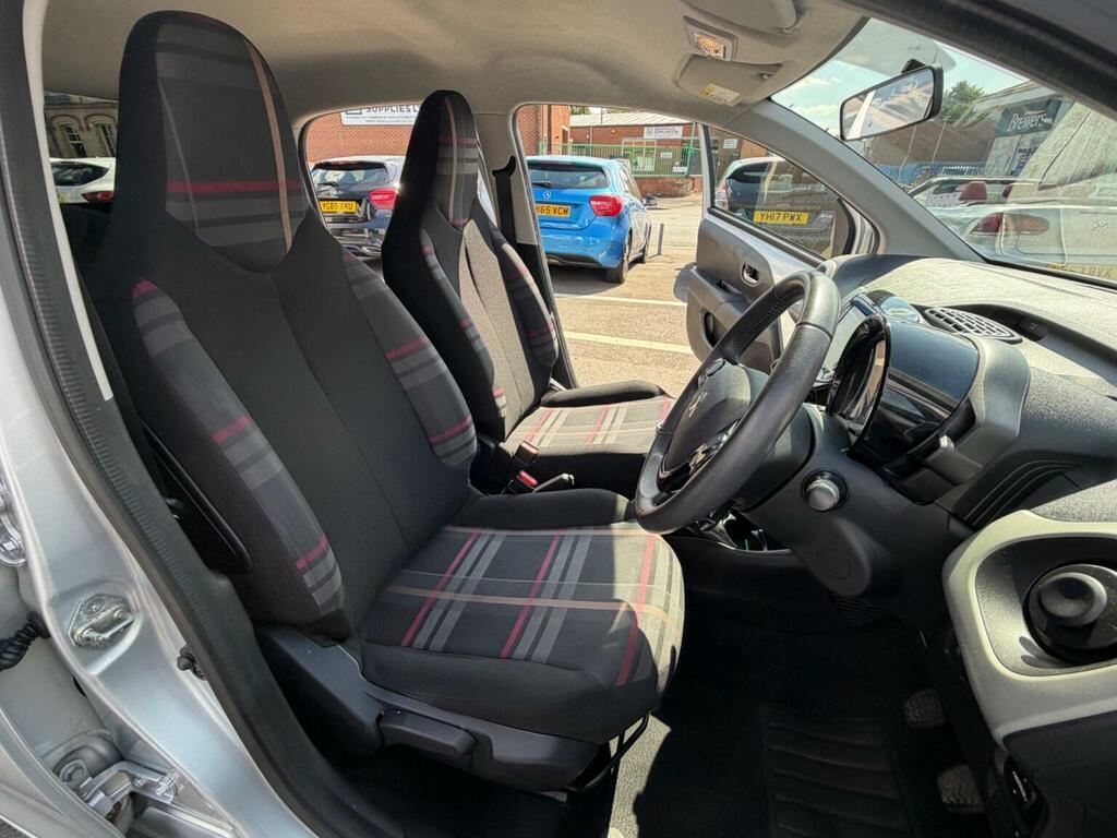 Peugeot 108 1.2 Vti Puretech 82Bhp Allure, With Towmaster Brown #14