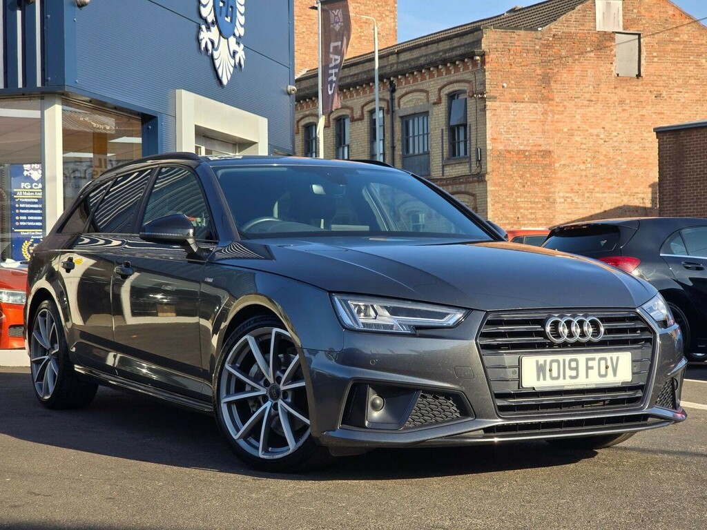 Audi A4 Avant 2.0 Tdi 40 Black Edition S Tronic Euro 6 Ss Grey