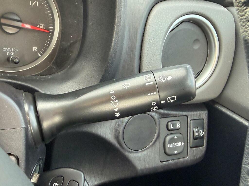 Toyota Yaris 1.33 Dual Vvt-i Tr Multidrive S Euro 5 #35