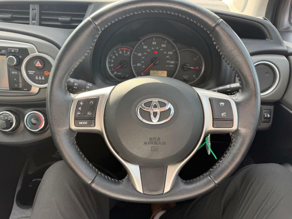 Toyota Yaris 1.33 Dual Vvt-i Tr Multidrive S Euro 5 #28