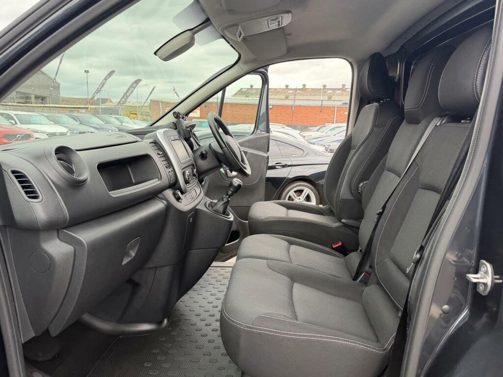 Renault Trafic 2.0 Dci Energy 30 Business Lwb Standard Roof Euro White #15