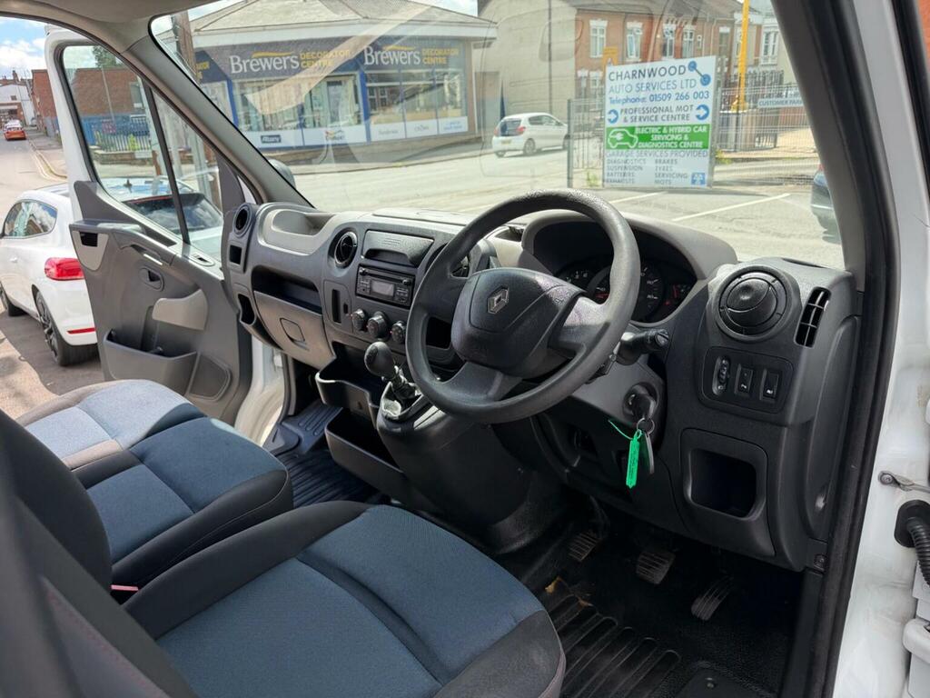 Renault Master 2.3 Dci 35 Business Fwd Mwb Medium Roof Euro 5 White #2