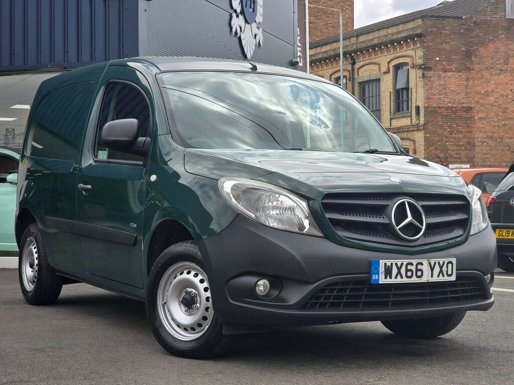 Mercedes-Benz CITAN 1.5 109 Cdi Blueefficiency L2 Euro 6 Ss Green