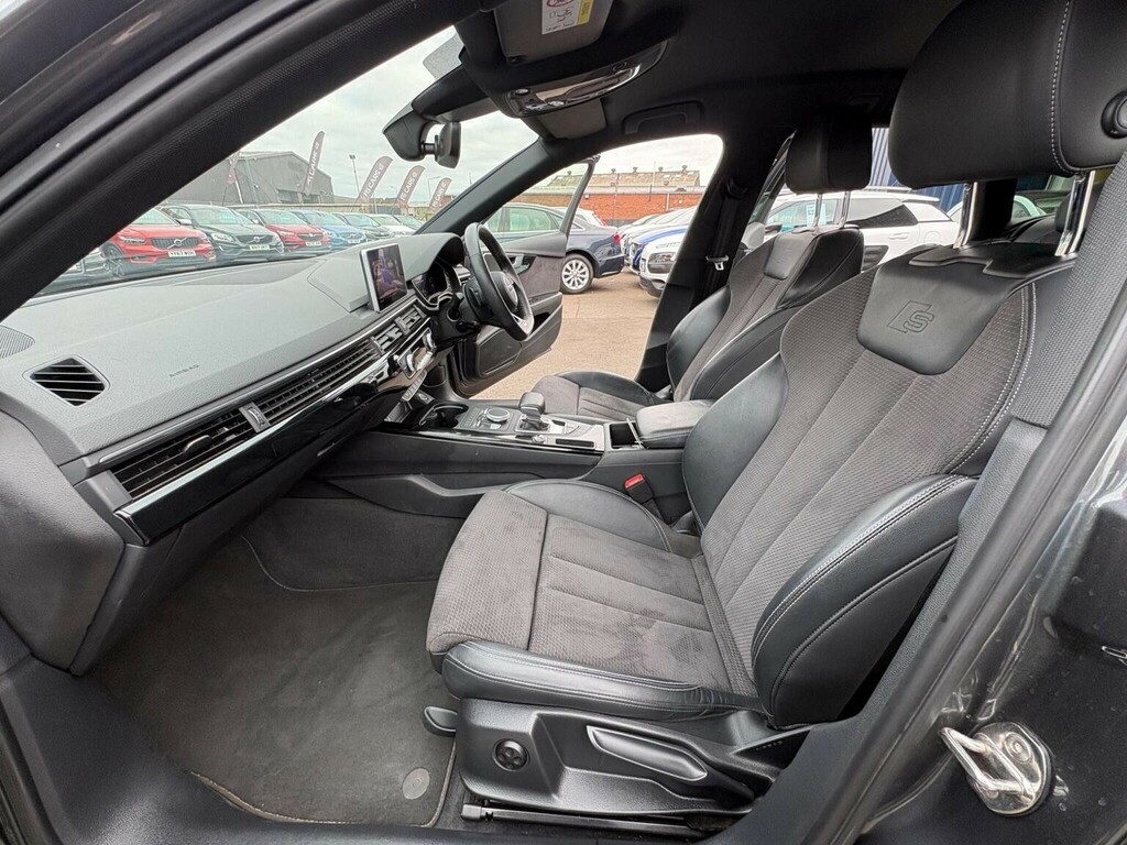 Audi A4 Avant Estate 2.0 Tdi 40 Black Edition S Tronic Euro 6 S WO19FOV Grey #5