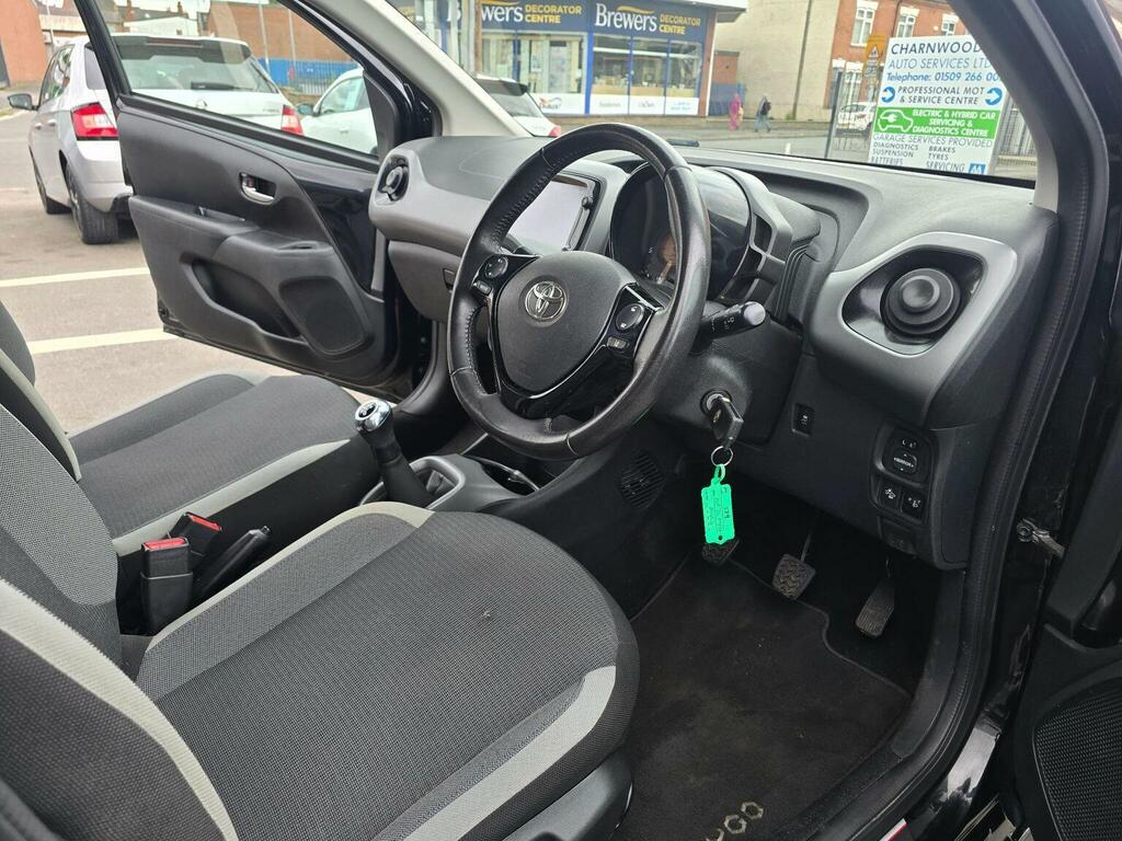 Toyota Aygo Hatchback 1.0 Vvt-i X-trend Euro 6 Safety Sen Black #3