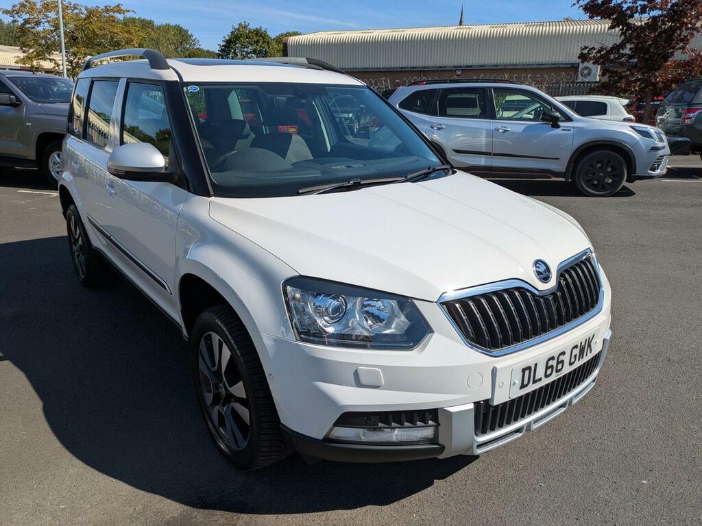 Skoda Yeti 2.0 Tdi Laurin Klement Outdoor Dsg 4Wd Euro 6 S White