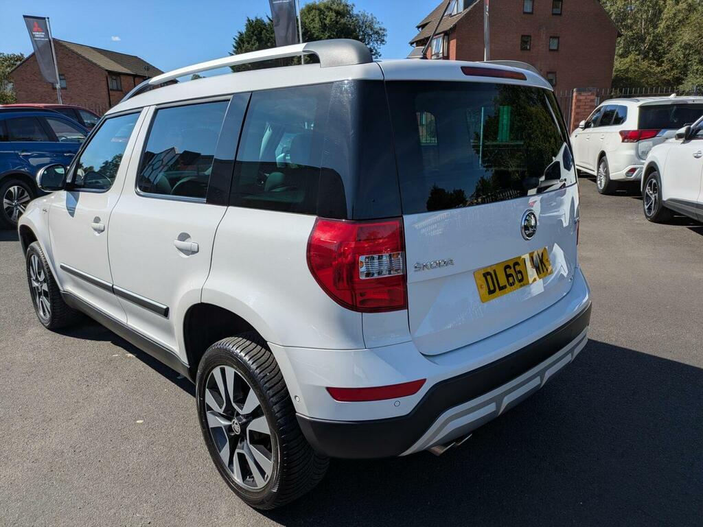Skoda Yeti 2.0 Tdi Laurin Klement Outdoor Dsg 4Wd Euro 6 S White #4