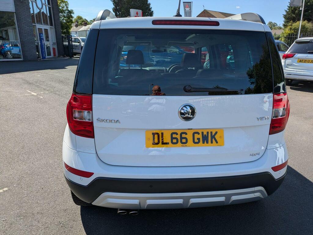 Skoda Yeti 2.0 Tdi Laurin Klement Outdoor Dsg 4Wd Euro 6 S White #5