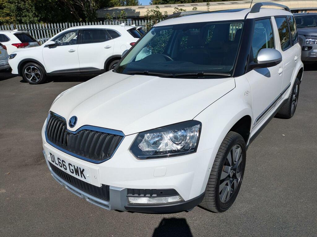 Skoda Yeti 2.0 Tdi Laurin Klement Outdoor Dsg 4Wd Euro 6 S White #3