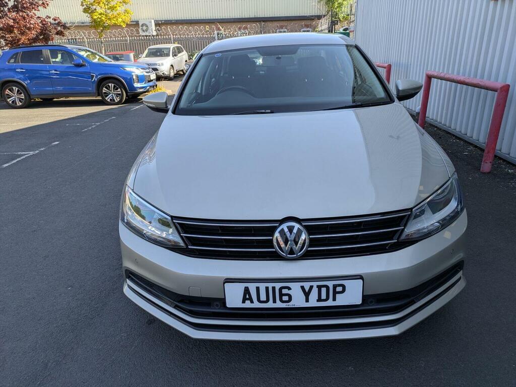 Volkswagen Jetta 1.4 Tsi Bluemotion Tech Se Dsg Euro 6 Ss Silver #2