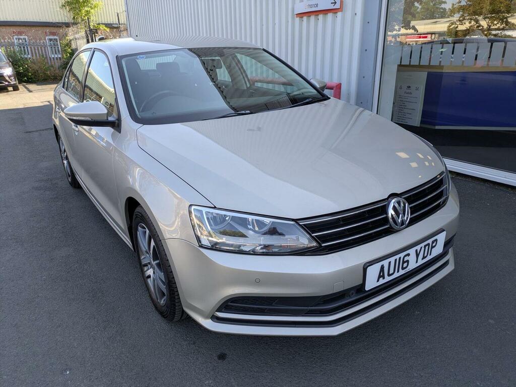 Volkswagen Jetta 1.4 Tsi Bluemotion Tech Se Dsg Euro 6 Ss Silver