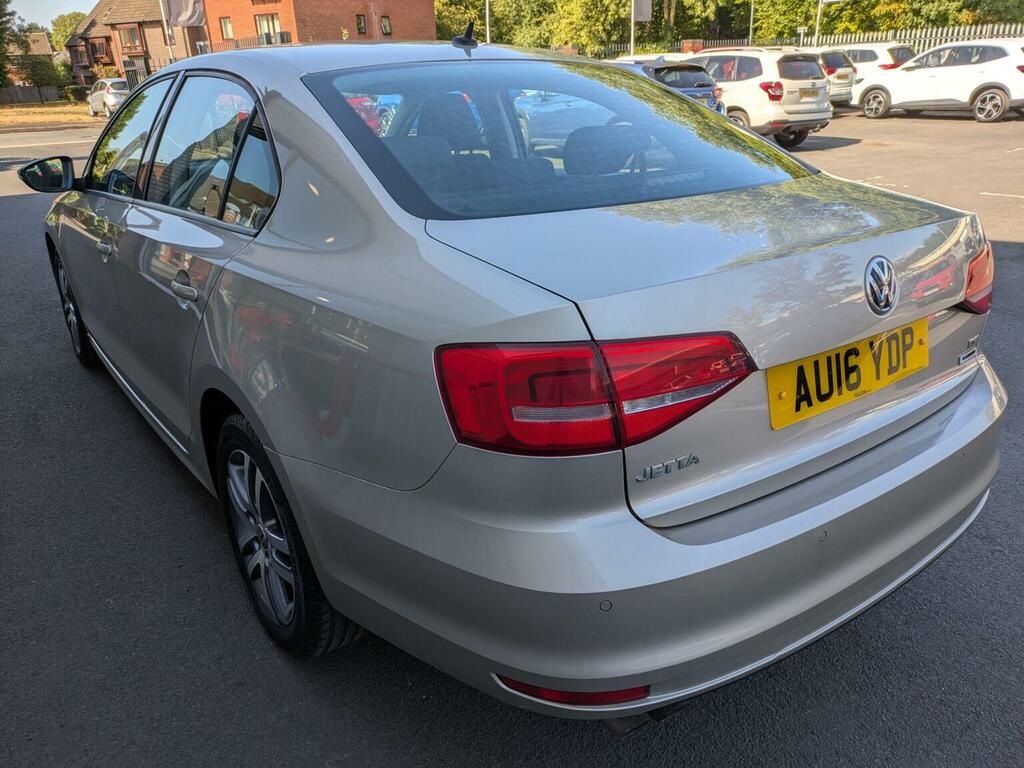 Volkswagen Jetta 1.4 Tsi Bluemotion Tech Se Dsg Euro 6 Ss Silver #4