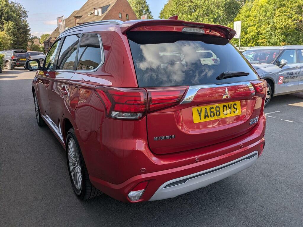 Mitsubishi Outlander 2.4H Twinmotor 13.8Kwh 4Hs Cvt 4Wd Euro 6 Ss Red #4