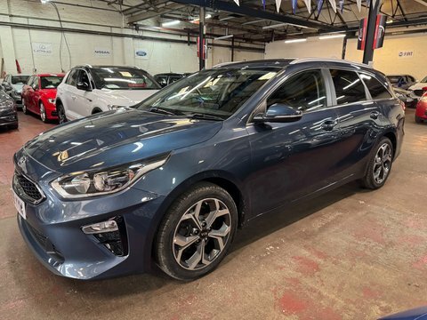 Kia Ceed Crdi 3 Isg RV69YYW Blue #3