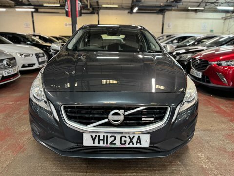 Volvo V60 Drive R-design S Grey #2