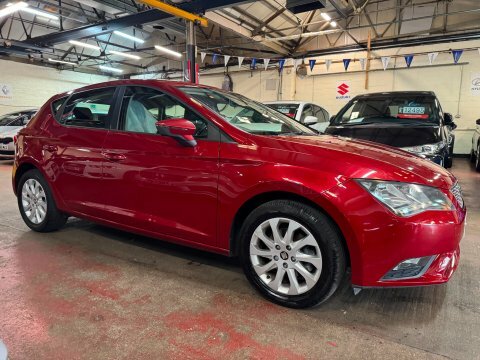 Seat Leon Tdi Se Red #3