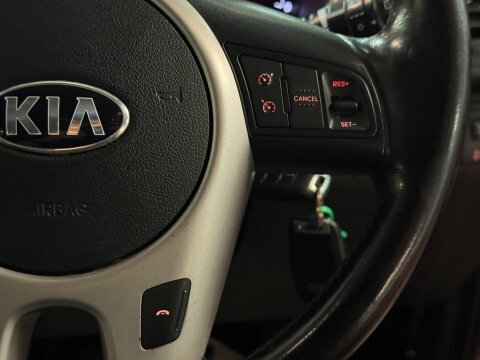 Kia Venga Venga 1 Air Isg White #28