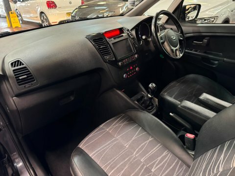 Kia Venga Venga 1 Air Isg White #13