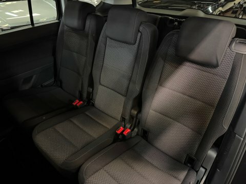 Volkswagen Touran Mpv 1.6 Tdi Bluemotion Tech Se 2015 Silver #22