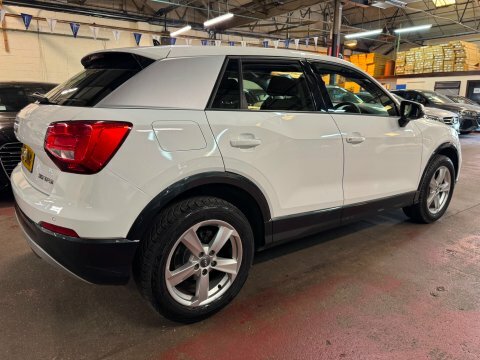 Audi Q2 Tfsi Sport YY69UNW White #6
