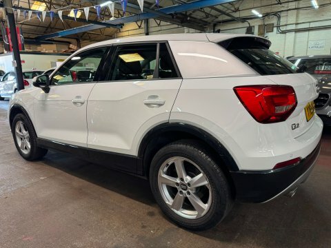Audi Q2 Tfsi Sport YY69UNW White #4