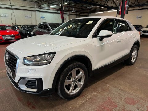 Audi Q2 Tfsi Sport YY69UNW White #3