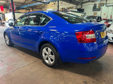 Skoda Octavia Se Technology Tsi Blue #4
