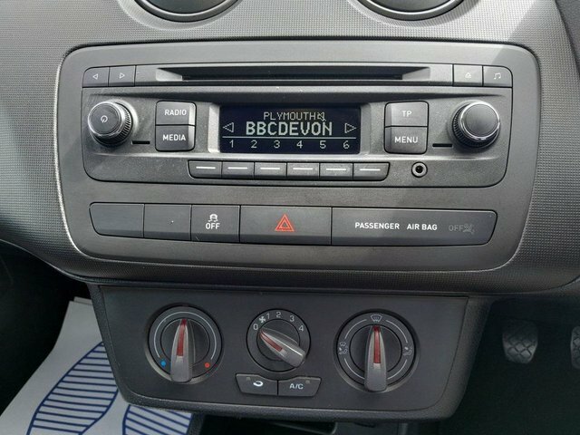 Seat Ibiza 1.4 Toca - Only 36233 Miles White #11