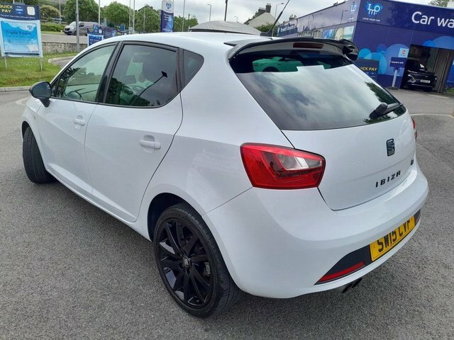 Seat Ibiza 2015 1.2 Tsi Fr Black Hatchback Black #4