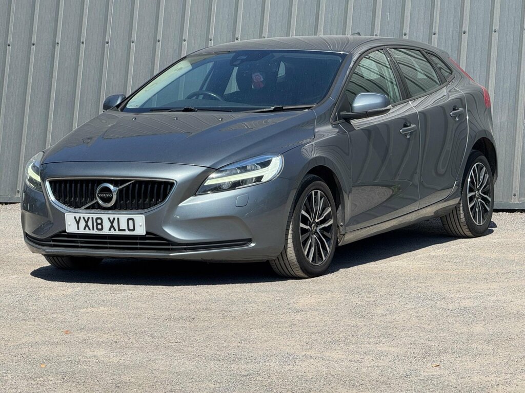 Volvo V40 2.0 D2 Momentum Nav Plus Euro 6 Ss Grey #3