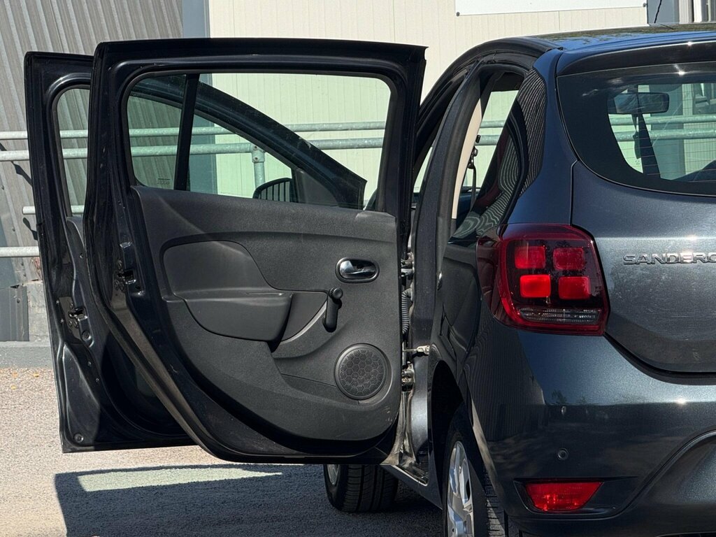 Dacia Sandero 0.9 Tce Essential Hatchback Euro Grey #17