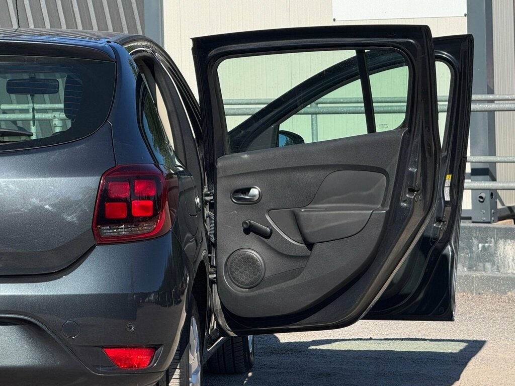 Dacia Sandero 0.9 Tce Essential Hatchback Euro Grey #15