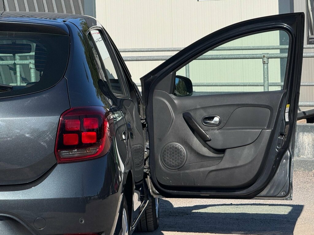Dacia Sandero 0.9 Tce Essential Hatchback Euro Grey #14