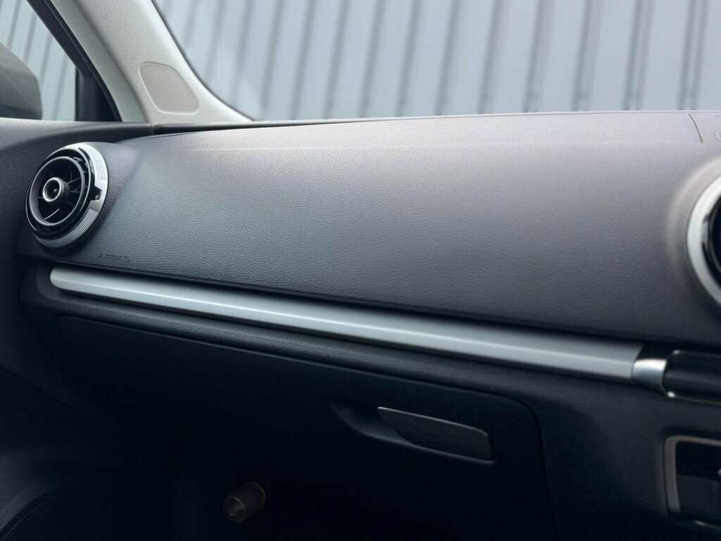 Audi A3 1.8L 1.8 Tfsi S Line Sportback S Tronic Black #30