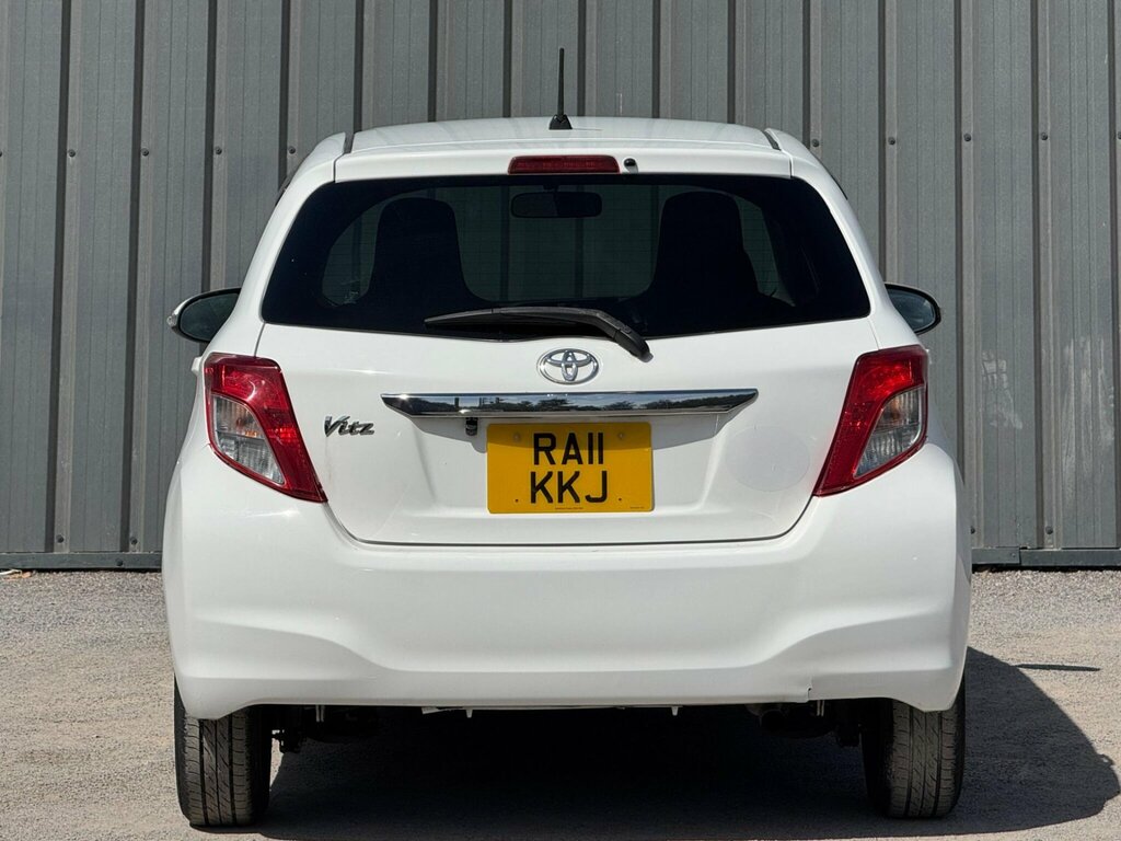 Toyota Yaris 1.3 Dual Grey #9