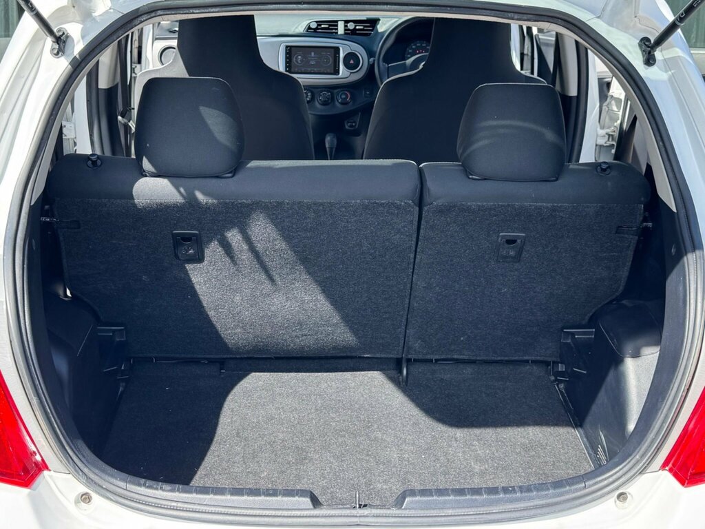 Toyota Yaris 1.3 Dual Grey #36
