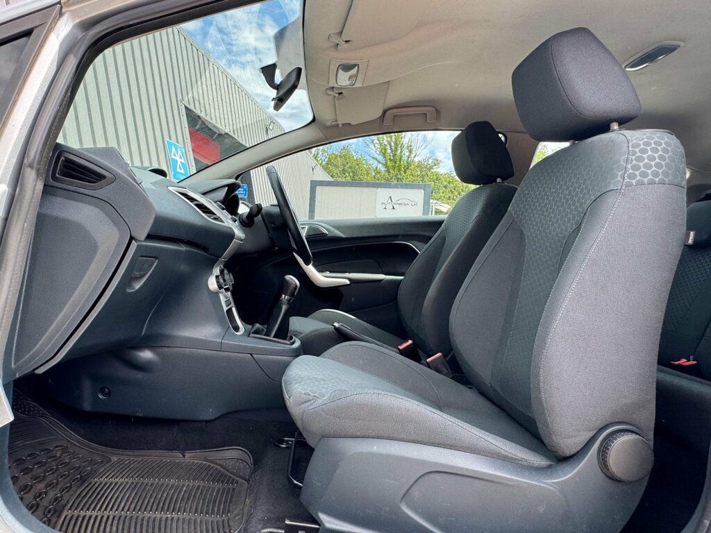 Ford Fiesta 1.25 Zetec Euro 5 Black #36