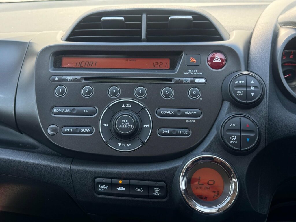 Honda Jazz Hybrid 1.3 Ima Hx 5-Door White #23