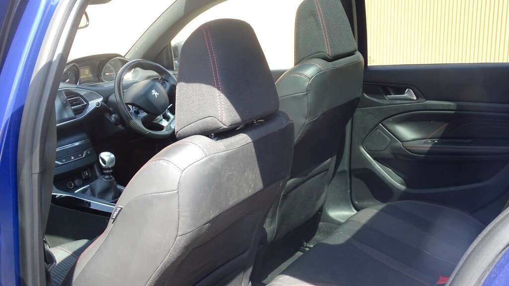 Peugeot 308 1.2 Puretech Access Euro 6 Ss White #26