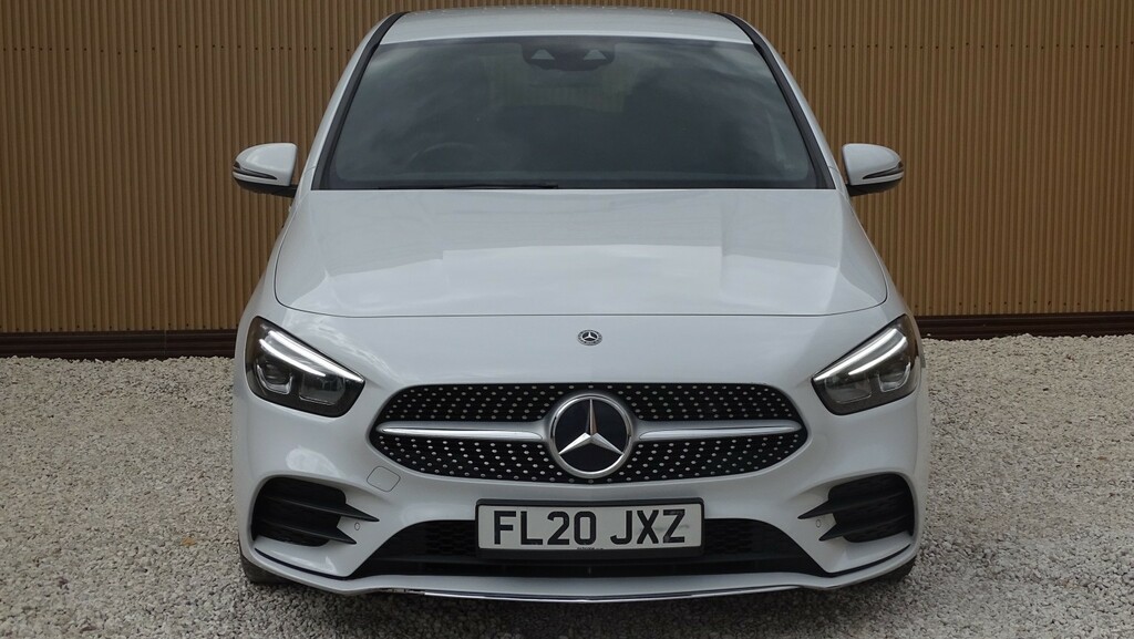 Mercedes-Benz B Class 1.3 B200 Amg Line White #4