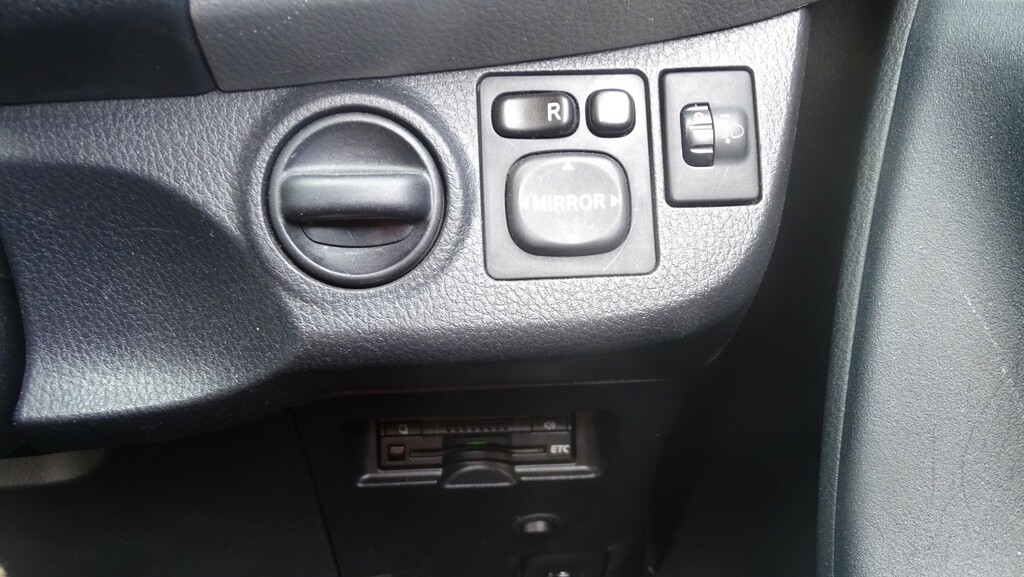 Toyota Yaris 1.5 Vvt-h Sport E-cvt Euro 6 Grey #30