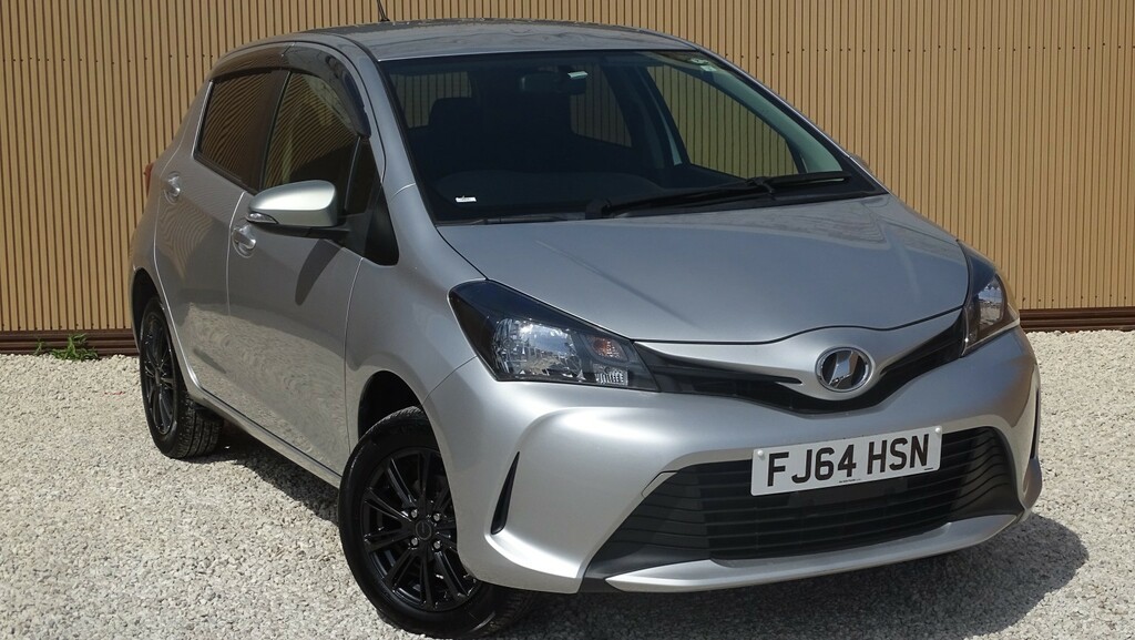 Toyota Yaris 1.5 Vvt-h Sport E-cvt Euro 6 Grey #2