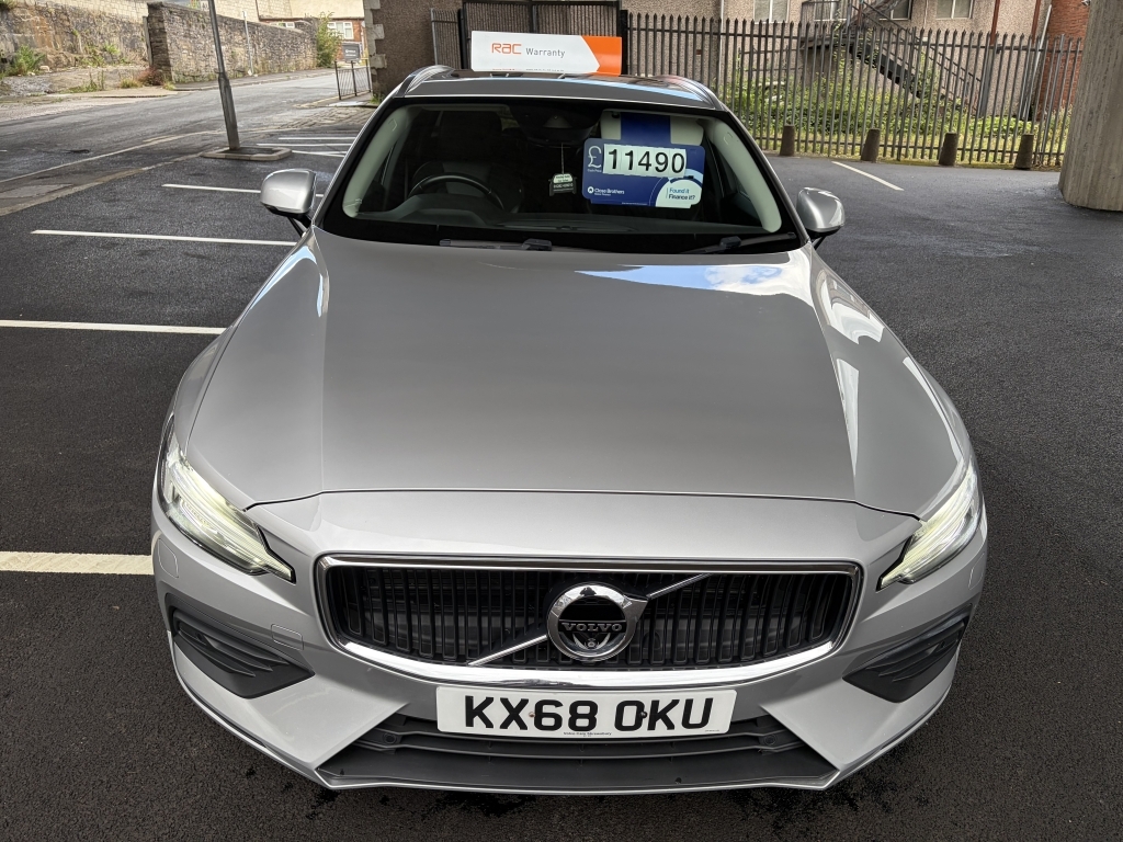 Volvo V60 2.0 D4 Momentum Silver #3