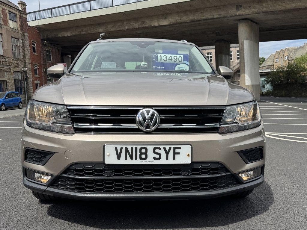 Volkswagen Tiguan 2.0 Se Navigation Tdi Bmt 4Motion Dsg VN18SYF Beige #4
