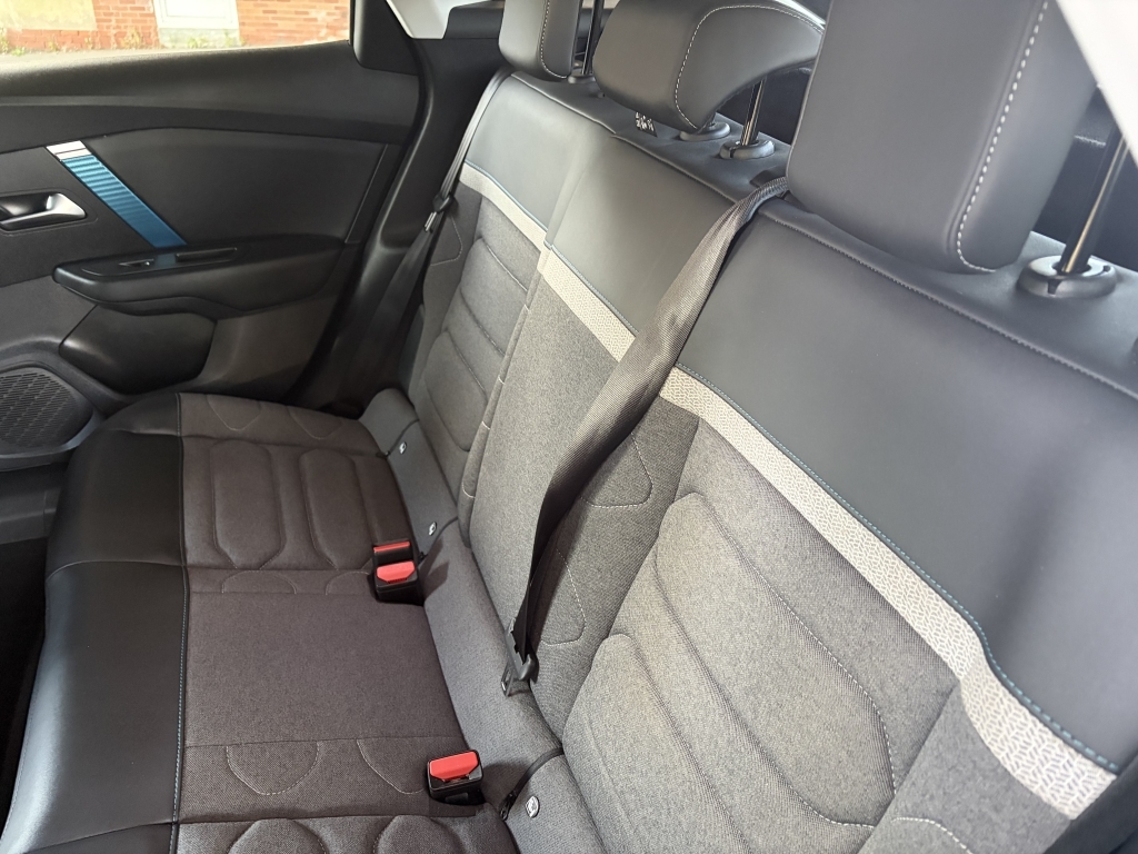 Citroen C4 1.5 Bluehdi Shine Eat8 Euro 6 Ss Grey #39