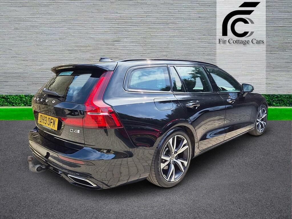 Volvo V60 2.0 D4 190 Momentum Pro Red #9