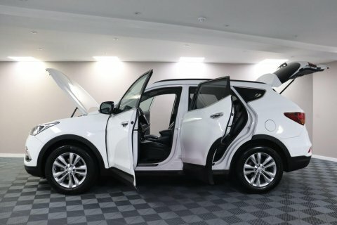 Hyundai Santa Fe 2018 67 Crdi HT67LAO White #5