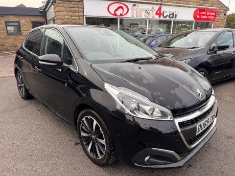 Peugeot 208 2019 69 1.2 Black