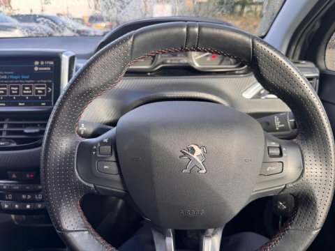 Peugeot 208 1.2 Puretech 110 Gt Line 6 Speed Hatchback Grey #15